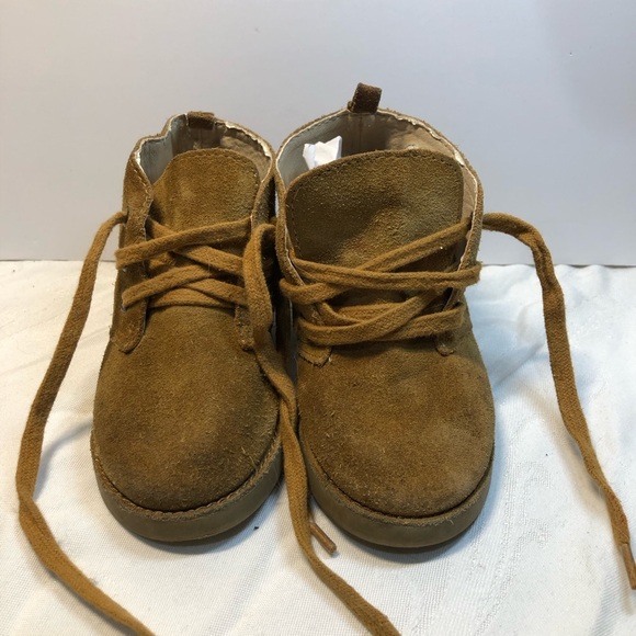 Gap Boys size 9 Suede Boots - Picture 11 of 12